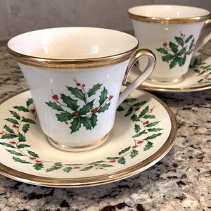 Lenox Holiday 4-piece Tea Cup & Saucer Set